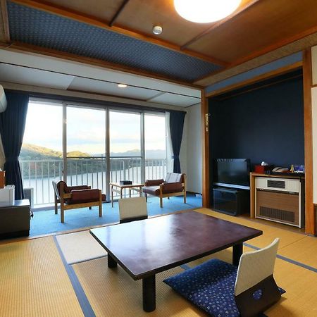 Hotel Kojokaku Katashina Buitenkant foto